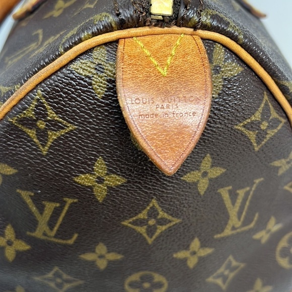 Louis Vuitton 30 Speedy Satchel - Picture 7 of 14